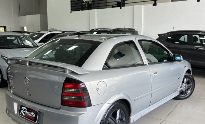 GM - Chevrolet Astra Comfort 2.0 MPFI FlexPower 8V 3p 2005 Flex-2