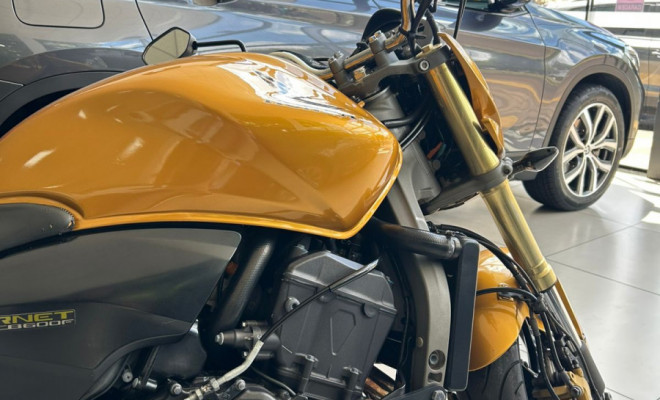 HONDA CB 600F HORNET 2010 Gasolina-5