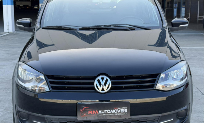 VW - VolksWagen Fox 1.6 Mi Total Flex 8V 5p 2011 Flex-0