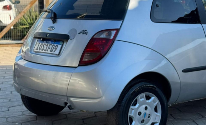 Ford Ka GL 1.0i Zetec Rocam 2004 Gasolina-4