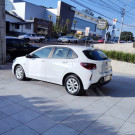 GM - Chevrolet ONIX HATCH LT 1.0 12V Flex 5p Mec. 2023 Flex-2