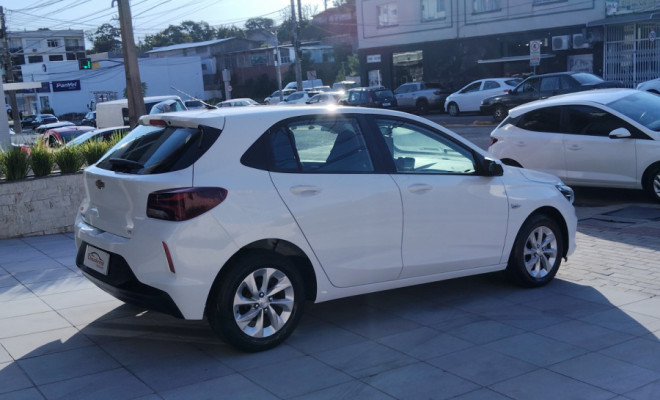 GM - Chevrolet ONIX HATCH LT 1.0 12V Flex 5p Mec. 2023 Flex-1