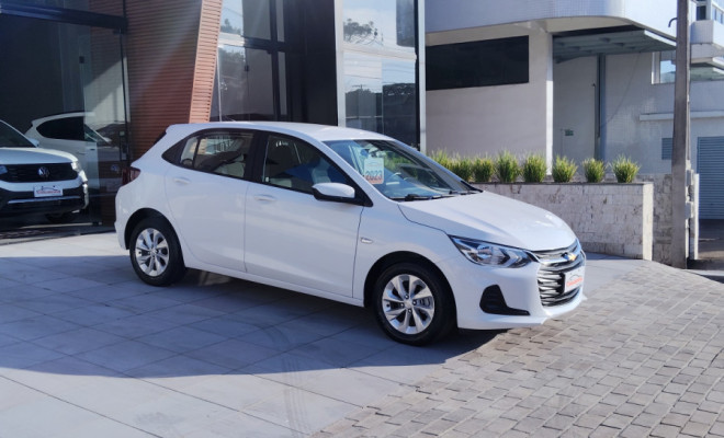 GM - Chevrolet ONIX HATCH LT 1.0 12V Flex 5p Mec. 2023 Flex