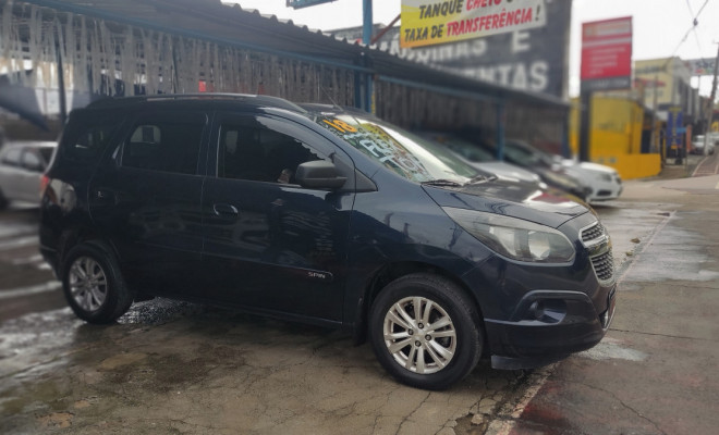 GM - Chevrolet SPIN LT 1.8 8V Econo.Flex 5p Mec. 2018 Flex-3