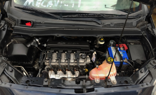 GM - Chevrolet SPIN LT 1.8 8V Econo.Flex 5p Mec. 2018 Flex-18