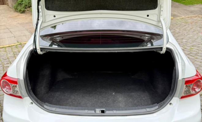 Toyota Corolla GLi 1.8 Flex 16V  Aut. 2014 Flex-16