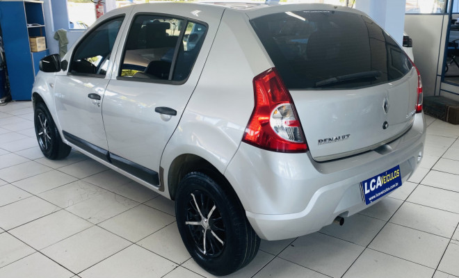 Renault SANDERO Authentique Hi-Flex 1.0 16V 5p 2010 Flex-3