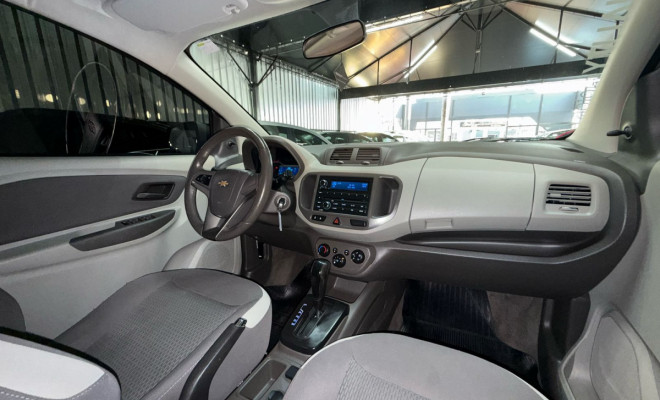 GM - Chevrolet SPIN LT 1.8 8V Econo.Flex 5p Aut. 2013 Flex-8