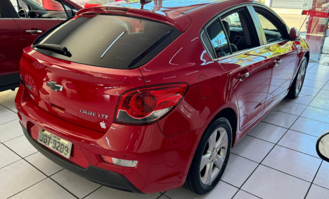 GM - Chevrolet CRUZE LTZ 1.8-2
