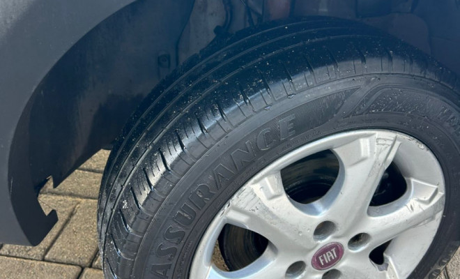 Fiat Strada Working 1.4 mpi Fire Flex 8V CD 2015 Flex-8