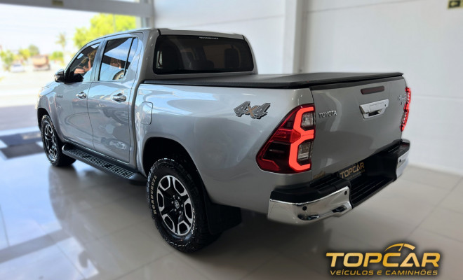 Toyota Hilux CD SRX 4x4 2.8 TDI 16V Diesel Aut. 2021 Diesel-4