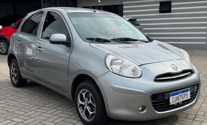 Nissan MARCH S 1.6 16V Flex Fuel 5p 2014 Flex