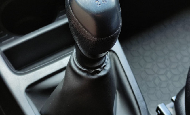 Renault KWID Zen 1.0 Flex 12V 5p Mec. 2025 Flex-6