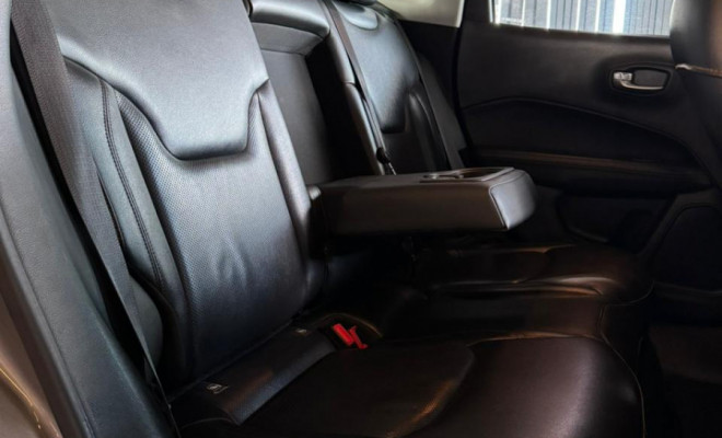 Jeep COMPASS LIMITED 2.0 4x2 Flex 16V Aut. 2017 Flex-13