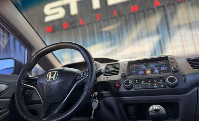 Honda Civic Sedan LXS 1.8/1.8 Flex 16V Mec. 4p 2009 Flex-12