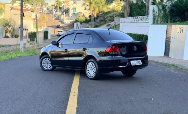 VW - VolksWagen VOYAGE 1.0/1.0 City Mi Total Flex 8V 4p 2010 Flex-9