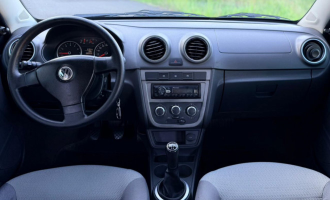 VW - VolksWagen VOYAGE 1.0/1.0 City Mi Total Flex 8V 4p 2010 Flex-5