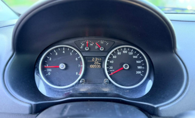 VW - VolksWagen VOYAGE 1.0/1.0 City Mi Total Flex 8V 4p 2010 Flex-7