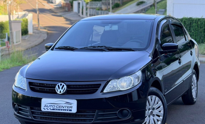 VW - VolksWagen VOYAGE 1.0/1.0 City Mi Total Flex 8V 4p 2010 Flex