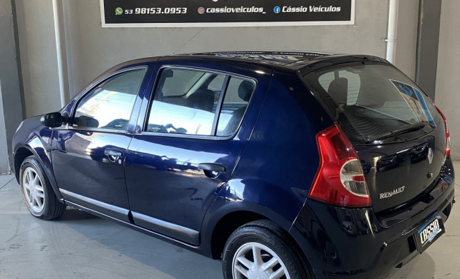 Renault SANDERO Expression Hi-Flex 1.6 8V 5p 2009 Flex-1