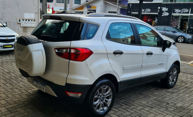 Ford EcoSport FREESTYLE 2.0 Automatico 2015-3