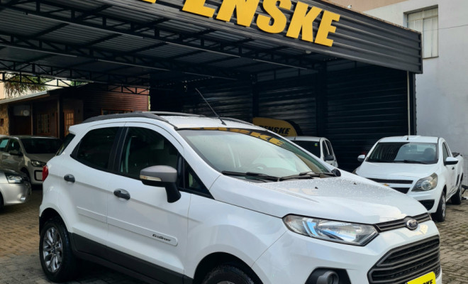 Ford EcoSport FREESTYLE 2.0 Automatico 2015-0