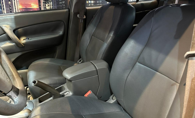 Caoa Chery/Chery Tiggo 2.0 16V Mec. 5p 2011 Gasolina-7