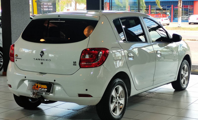 Renault SANDERO Dyna. EasyR Hi-Flex 1.6 8V 2016 Flex-1