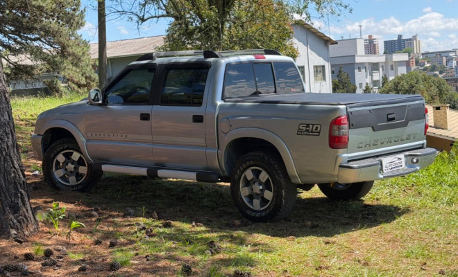 GM - Chevrolet S10 P-Up Executive 2.4 MPFI F.Power CD 2010 Flex-7