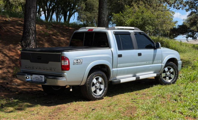 GM - Chevrolet S10 P-Up Executive 2.4 MPFI F.Power CD 2010 Flex-12