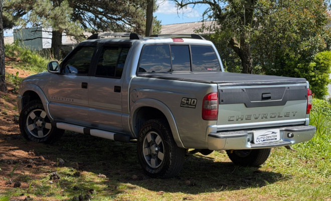 GM - Chevrolet S10 P-Up Executive 2.4 MPFI F.Power CD 2010 Flex-8