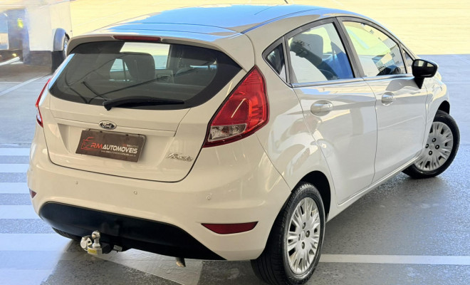 Ford Fiesta 1.5 16V Flex Mec. 5p 2015 Flex-4