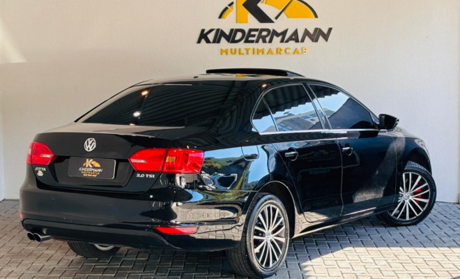 VW - VolksWagen JETTA Highline 2.0 TSI 16V 4p Tiptronic 2013 Flex-4