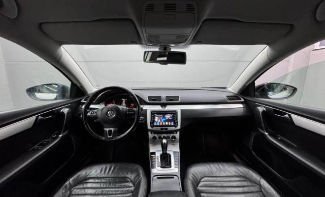 VW - VolksWagen Passat Variant Turbo 2.0 FSI Tiptron. 5p 2012 Flex-8