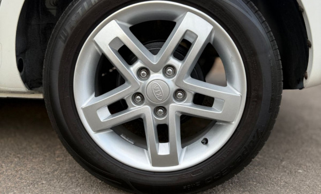 Kia Motors SOUL 1.6/ 1.6 16V FLEX Mec. 2011 Flex-14