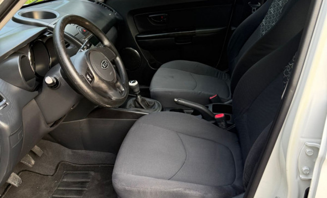 Kia Motors SOUL 1.6/ 1.6 16V FLEX Mec. 2011 Flex-7