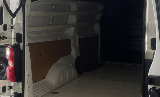 Citroën Jumpy 1.6  Furgão Pack Turbo Diesel 2018 Diesel-10