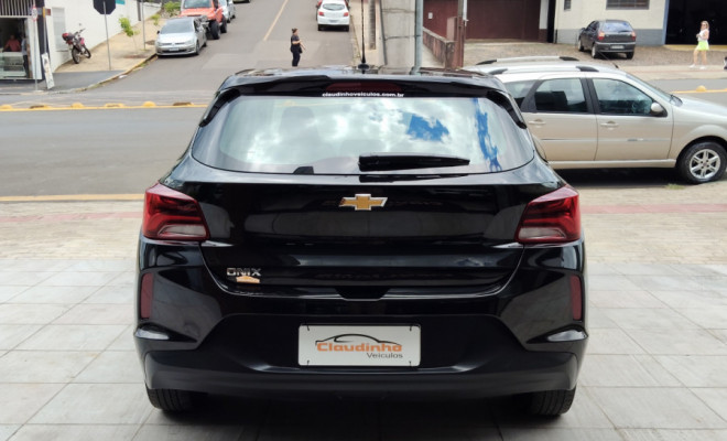 GM - Chevrolet ONIX HATCH 1.0 12V Flex 5p Mec. 2025 Flex-4