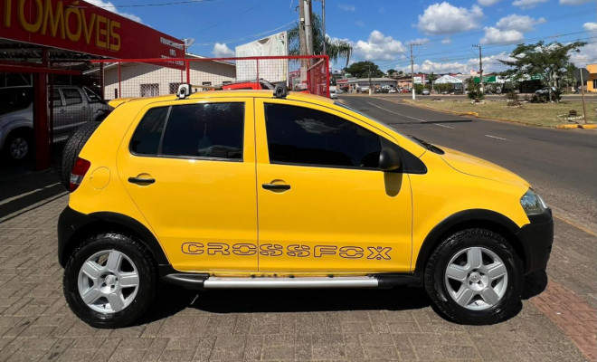 VW - VolksWagen CROSSFOX 1.6 Mi Total Flex 8V 5p 2007 Flex-4