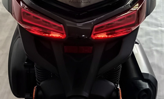 YAMAHA XMAX 250 CONNECTED  2025 Flex-9