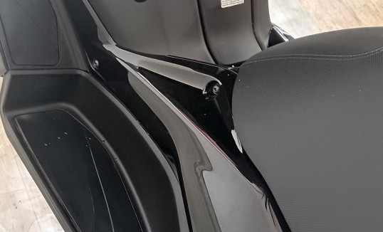 YAMAHA XMAX 250 CONNECTED  2025 Flex-11