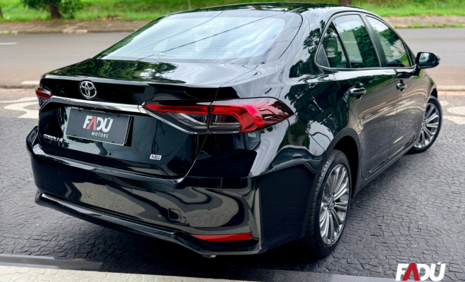 Toyota Corolla XEi 2.0 Flex 16V Aut. 2023 Flex-9