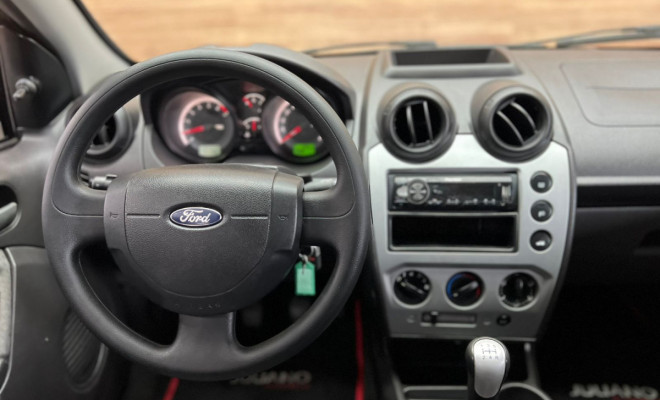 Ford Fiesta Sedan SE 1.6 16V Flex 4p 2014 Flex-5