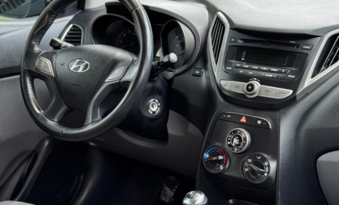 Hyundai HB20 Premium 1.6 Flex 16V Mec. 2013 Flex-2