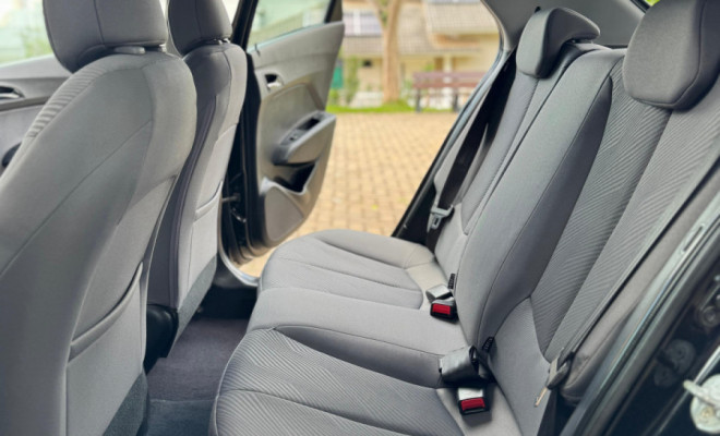 Hyundai HB20 Premium 1.6 Flex 16V Mec. 2013 Flex-6