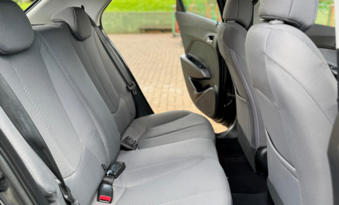 Hyundai HB20 Premium 1.6 Flex 16V Mec. 2013 Flex-4