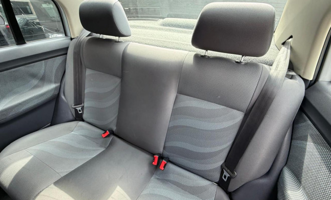 VW - VolksWagen Polo Sed.COMFORT. I MOTION 1.6 T.Flex 4p 2011 Flex-7