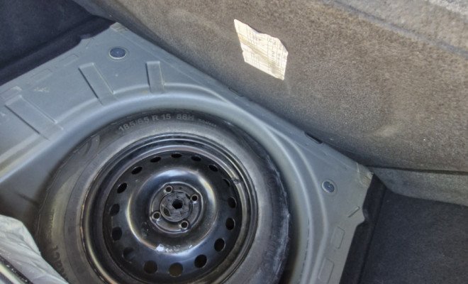 Renault SANDERO Expression Hi-Power 1.6 8V 5p 2015 Flex-13