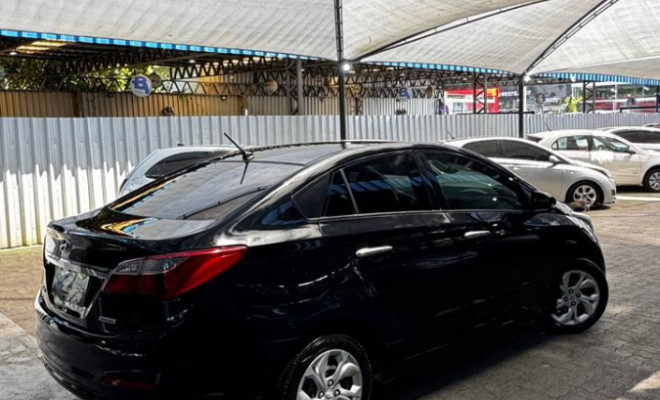 Hyundai HB20S Premium 1.6 Flex 16V Aut. 4p 2016 Flex-2