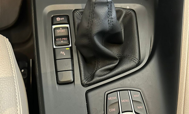 BMW X1 SDRIVE 20i 2.0/2.0 TB Acti.Flex Aut. 2022 Flex-12